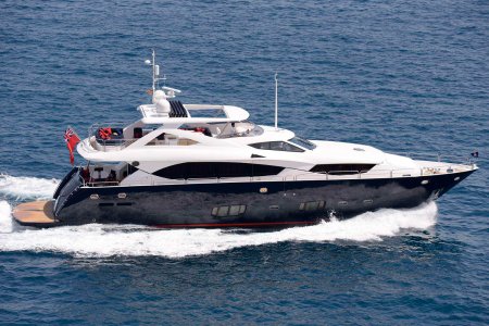 SUNSEEKER 30M